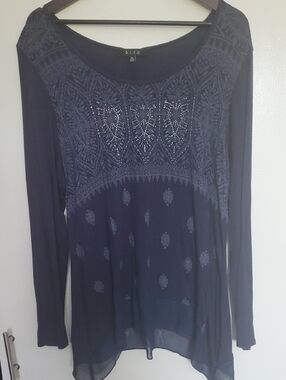 B.L.E.U. Navy Long-Sleeve Embellished Peasant Top